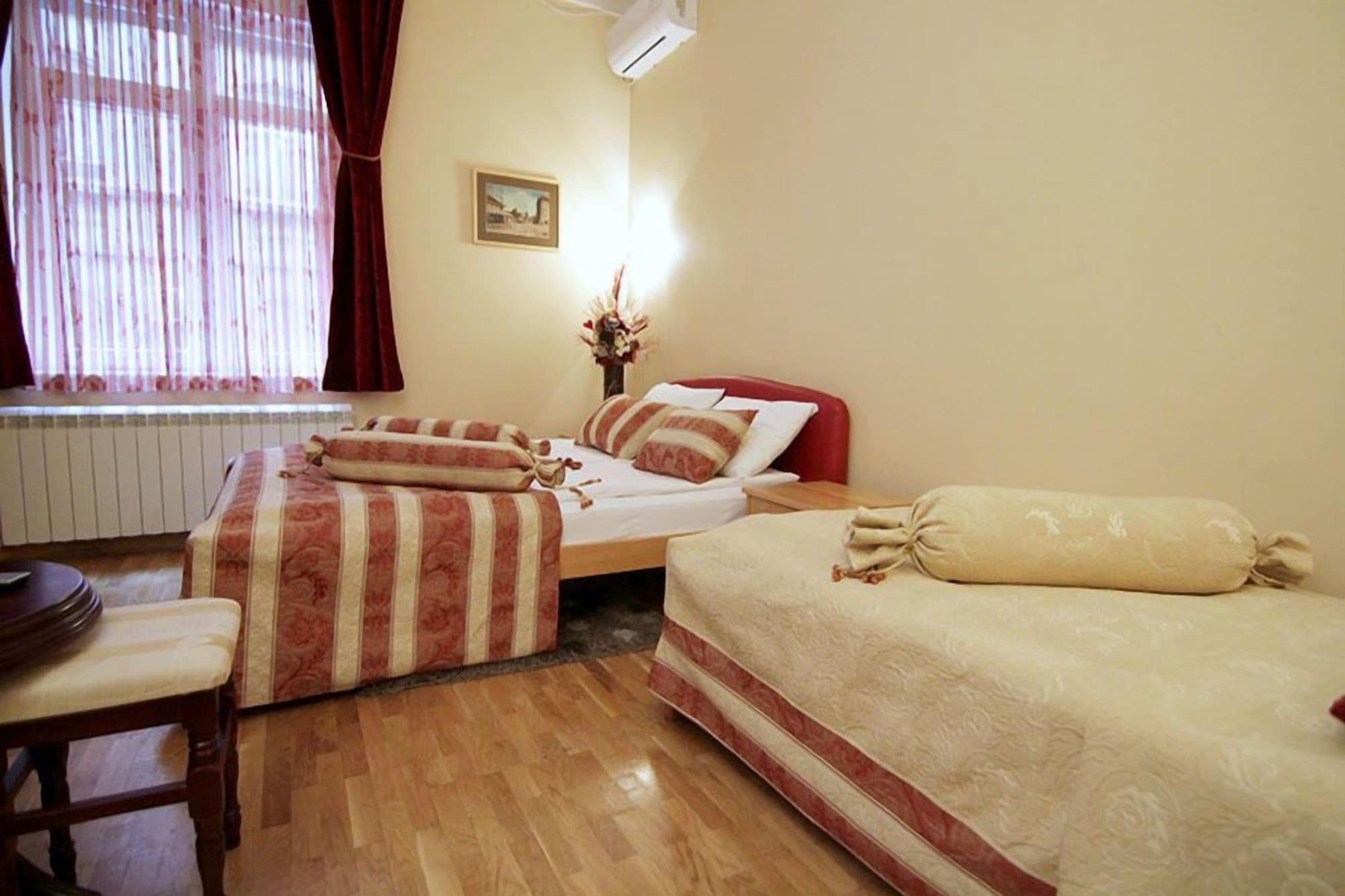 Villa Forever Belgrado Esterno foto
