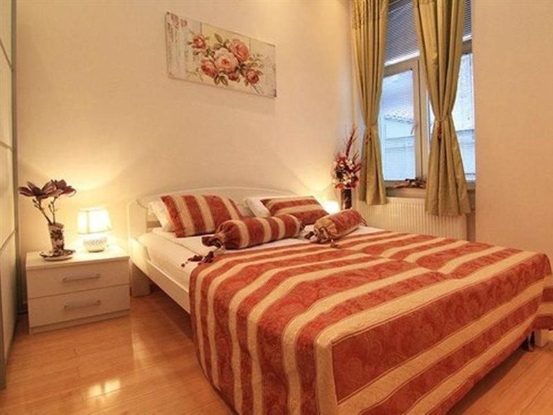 Villa Forever Belgrado Esterno foto